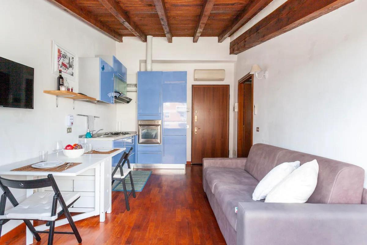 Apartmán Civico288-Romantic Attic Near Ieo-Bocconi-F Prada Milán Exteriér fotografie