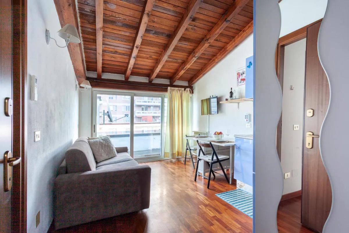 Apartmán Civico288-Romantic Attic Near Ieo-Bocconi-F Prada Milán Exteriér fotografie